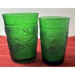Anchor Hocking Forest Green Glass juice Tumblers set of 2 (different sizes)